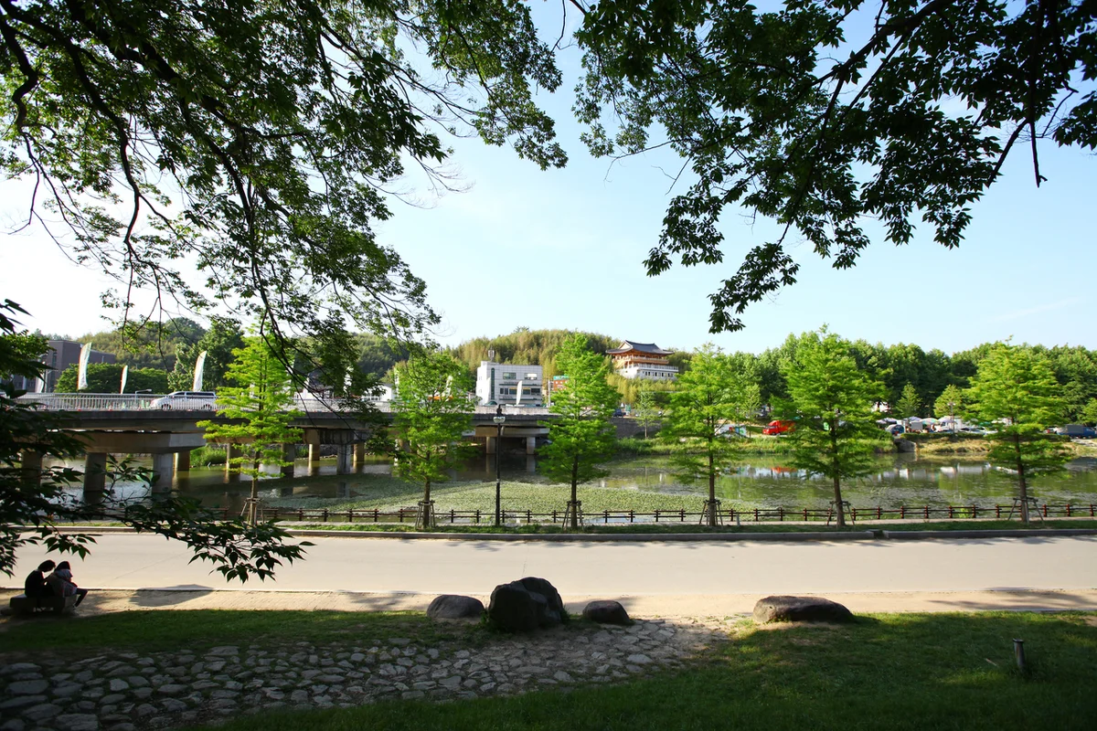 양천 동물원: 서서울호수공원에서 만나는 자연 친구들 - 양천구여행 여행